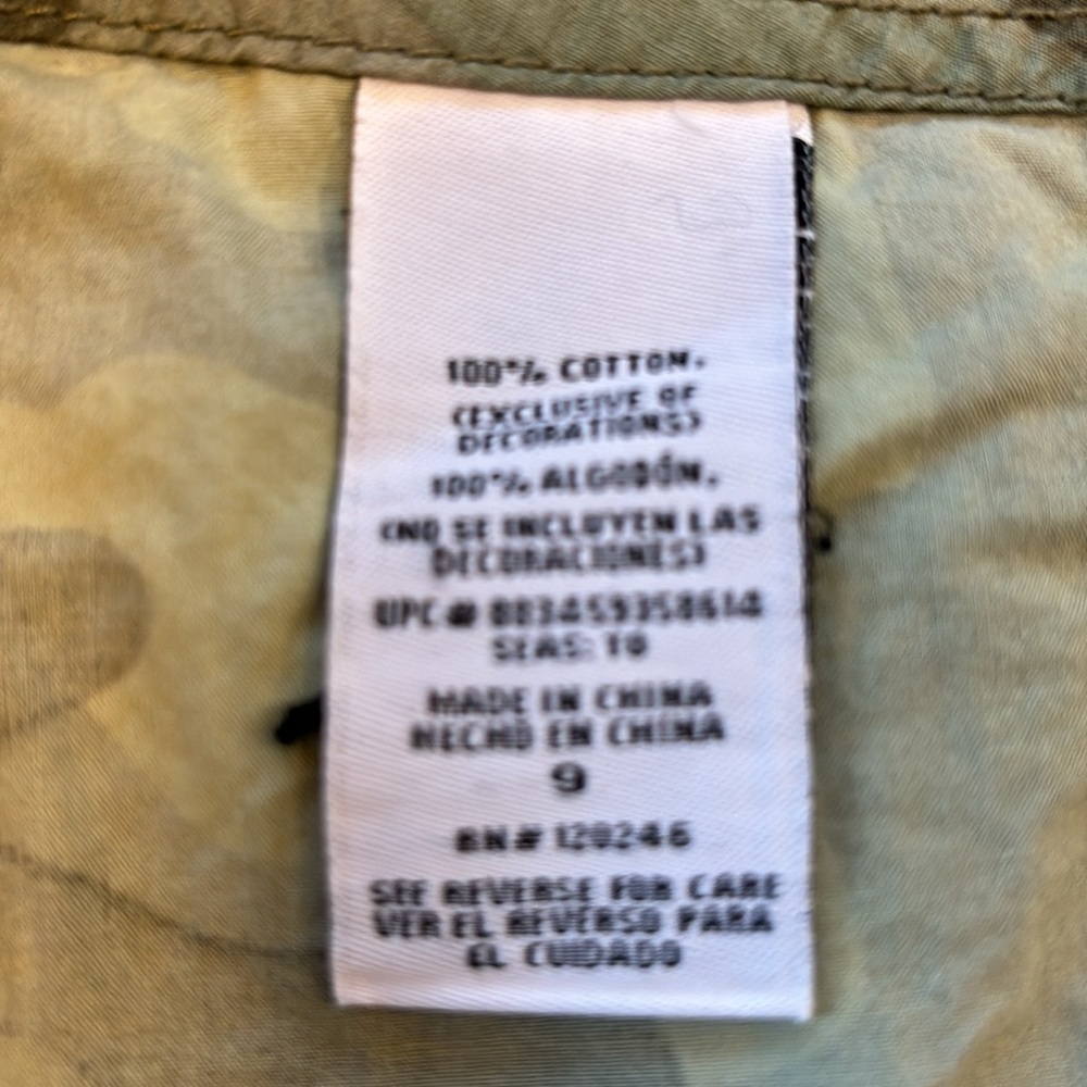 3/$20 Slimic Camo Shorts - Picture 9 of 9
